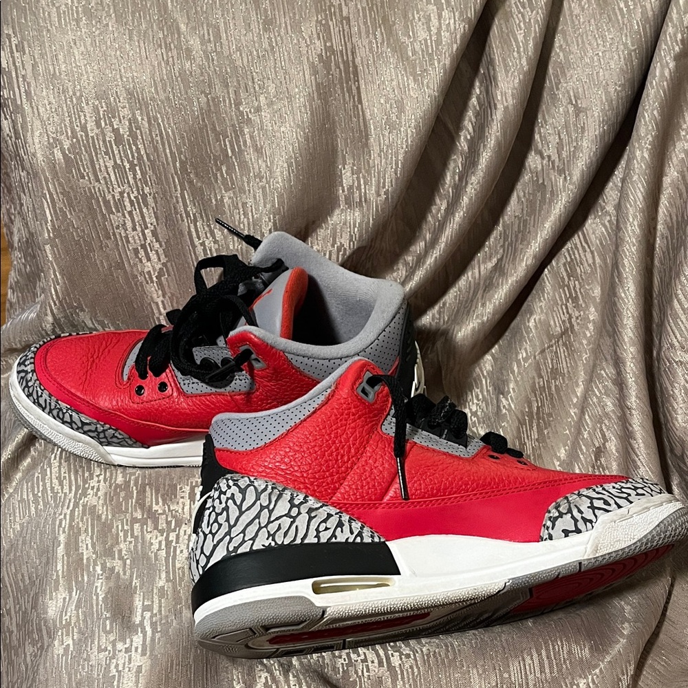 Jordan - Picture 3 of 3